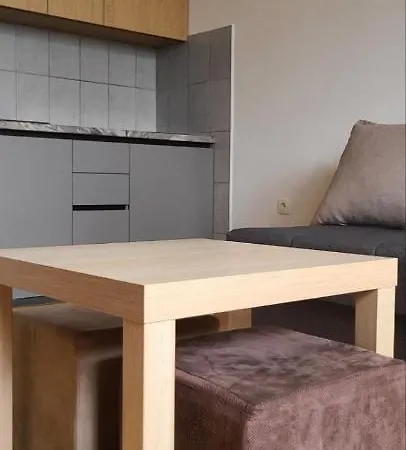 Cozy At Center Of Daire